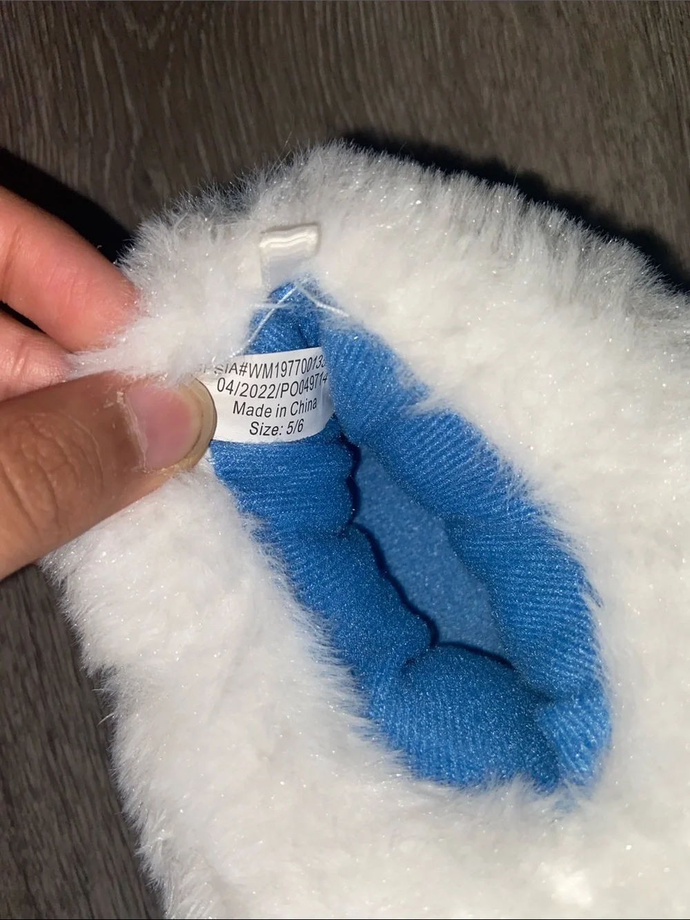 Kids Yeti Abominable Snowman Plush Slippers Toddler Kids Size 5-6 Soft Cozy